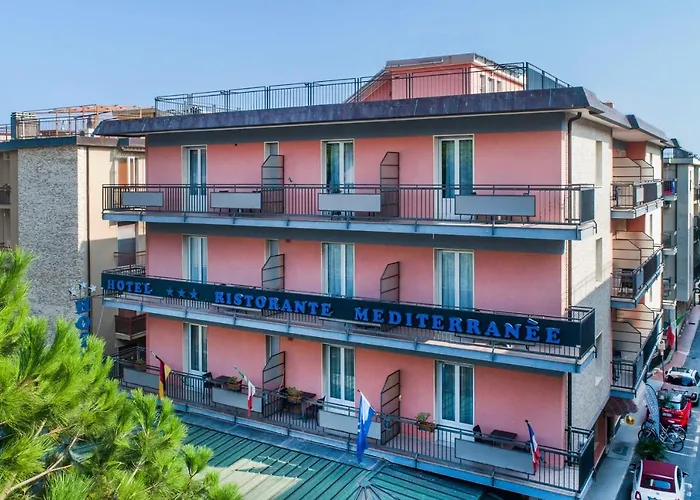 Hotel a Albissola Marina sul mare: Scopri le migliori opzioni di alloggio