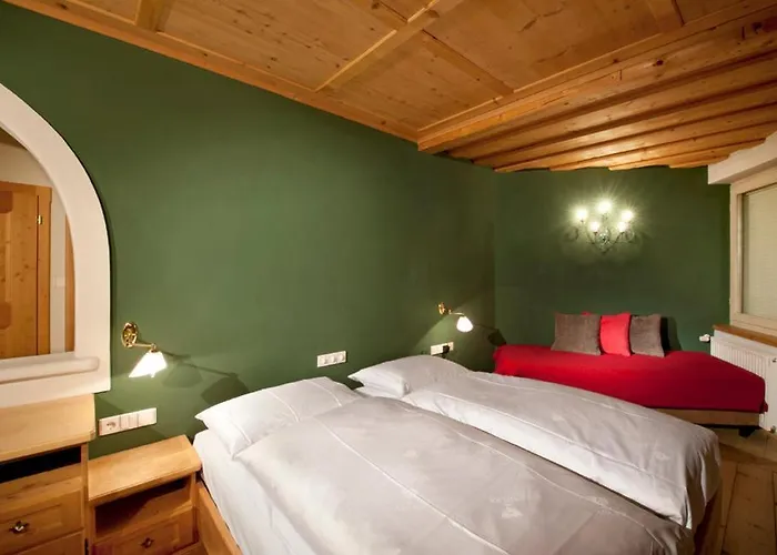 Hotel a Valdaora Italia - Trova la sistemazione perfetta per il tuo soggiorno a Olang